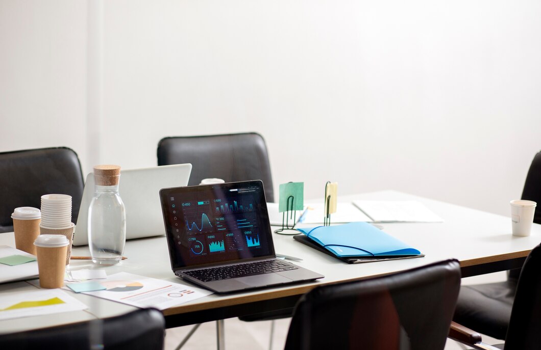 Jak technologia może poprawić komfort twojego biurka?